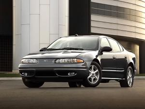 Oldsmobile Alero Sedan 1998 года